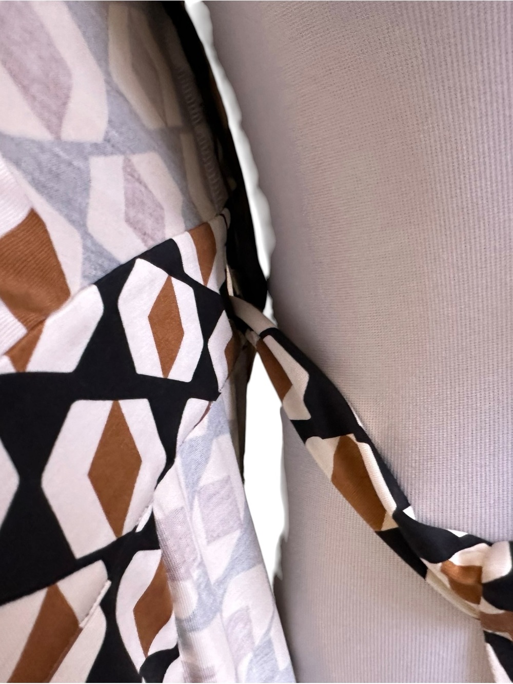 DIANE VON FURSTENBERG Womens Dutch Silk Double Breasted Wrap Dress Size 4 - Picture 10 of 15